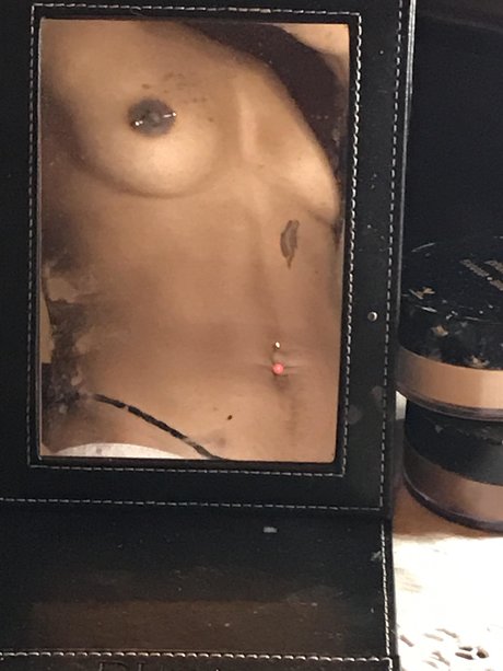 lilstarblv nude actress pic