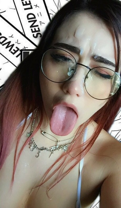 Miranda mew exclusive actress pic