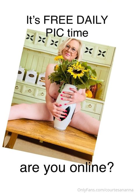 CourtesanAnna nice pornstar gallery