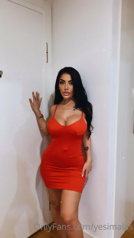 yesimalas star nude pics