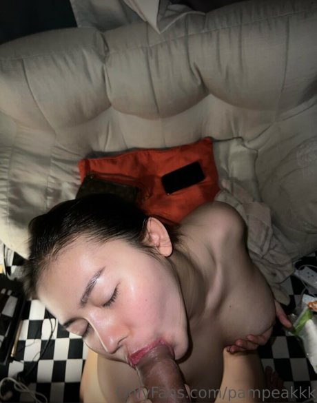 Pampeakkk pornstar sex pic