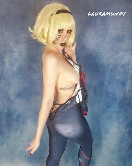 Lauramunay exclusive model archive