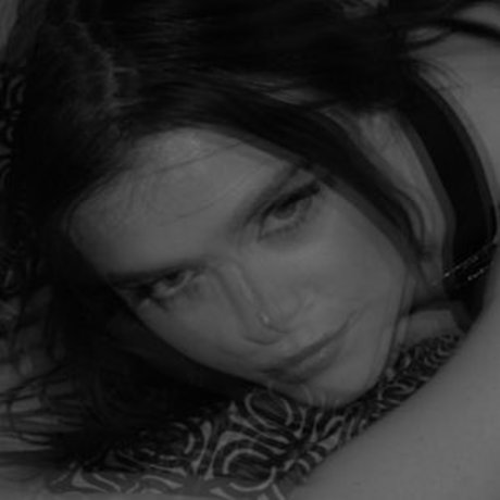 Nellyxven pornographic model pics