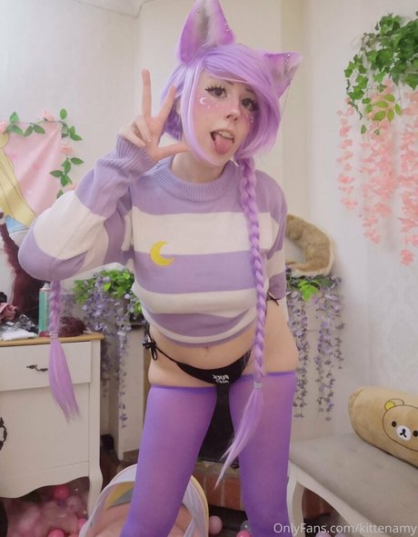kittenamy sexy model pic