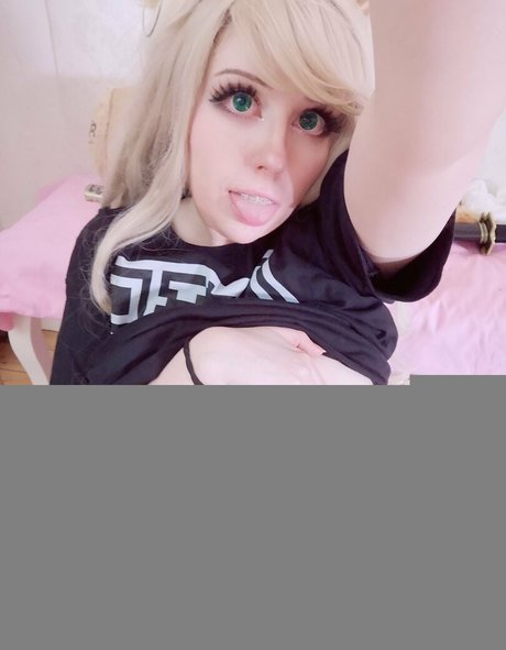 kittenamy model adult pic