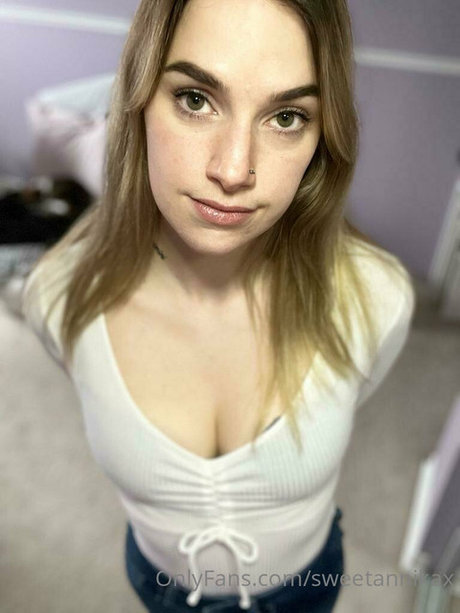 sweetannikax Profile pic