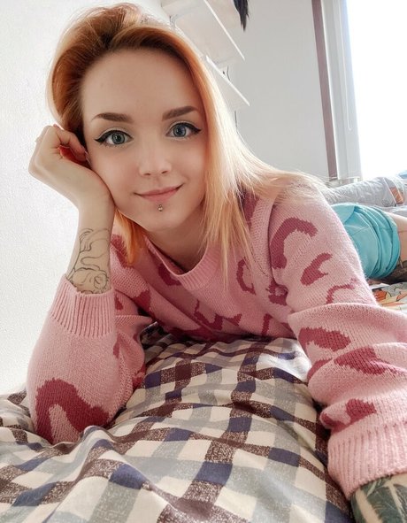 Luventa pornstar sexy pics