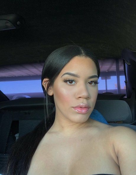 xdydx model pretty pictures