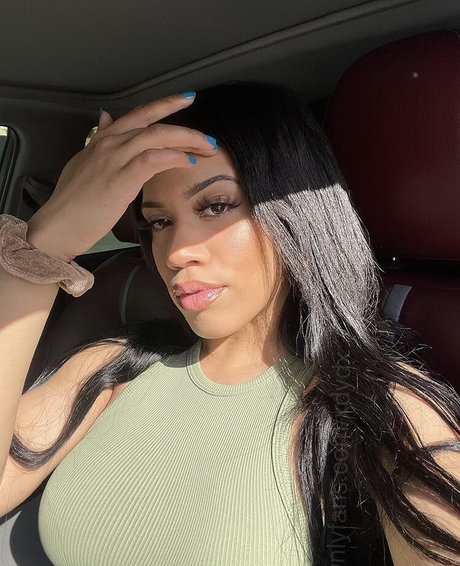 xdydx pornographic actress photo