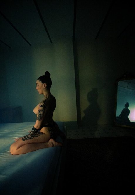 dogatumer hot model photo