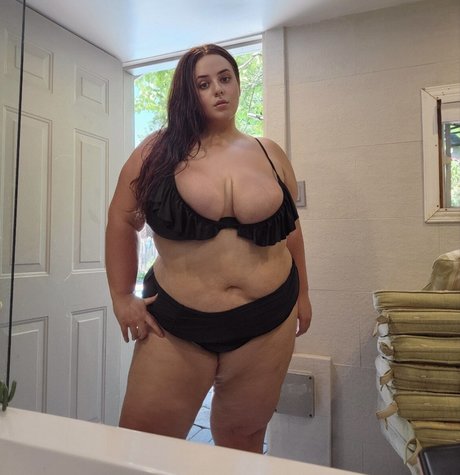 BBW OliviasWorld95 xxx actress pics