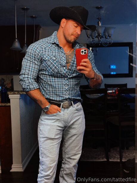 Tattedfire pornographic model images