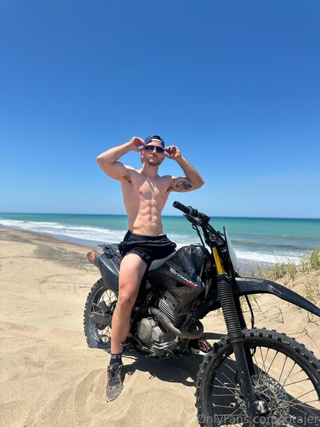 Jotajer model xxx picture