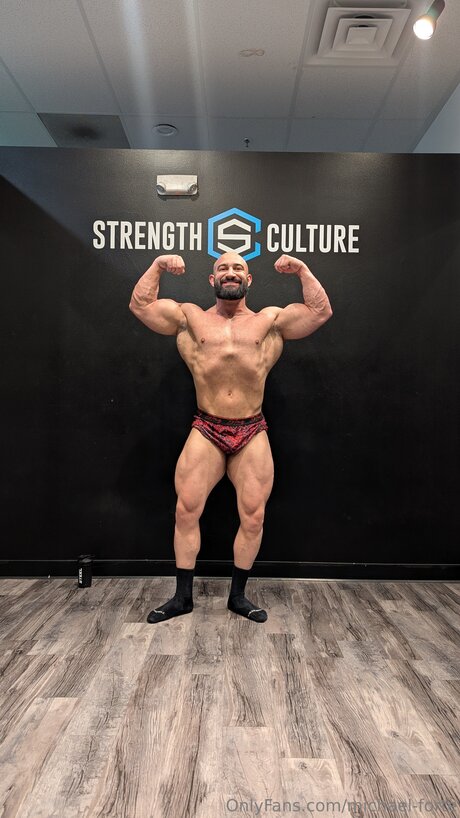 Michael Forte nude actress image