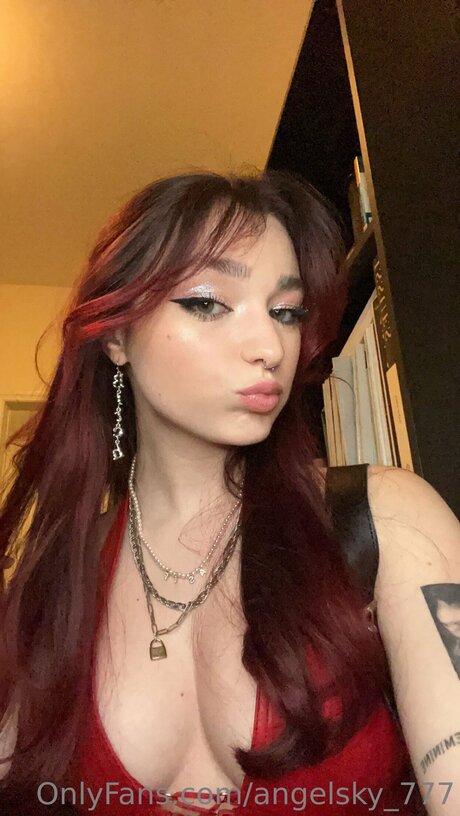 Angelsky 777 hd actress archive