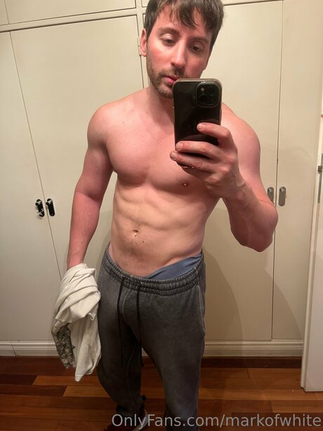 Markofwhite hot actress image