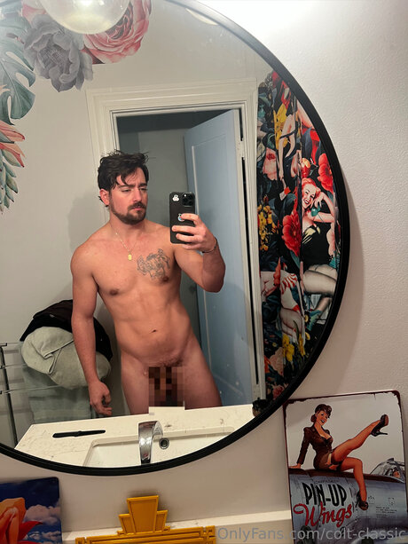 Colt Classic naked actress pic