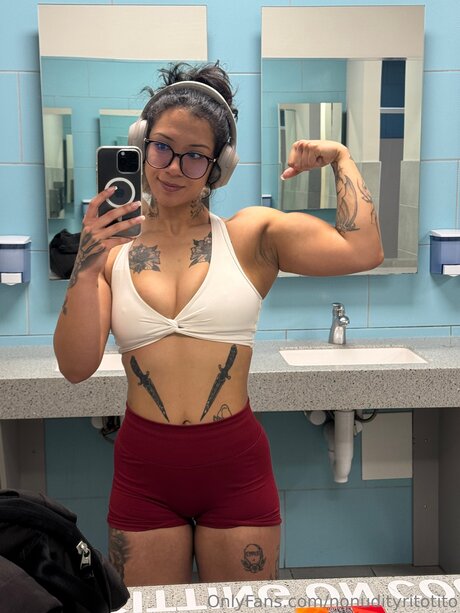 Yoursecretrito sex pornstar pic