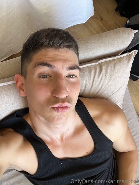 surprise anal onlyfans pretty pics