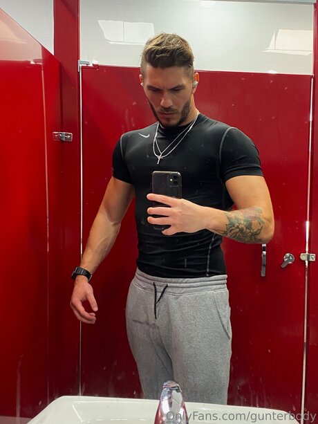 Gunterbody star gallery