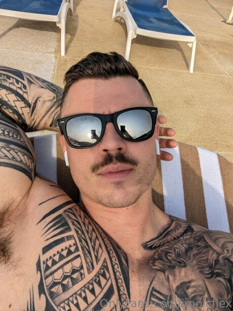 Ironicflex free star img