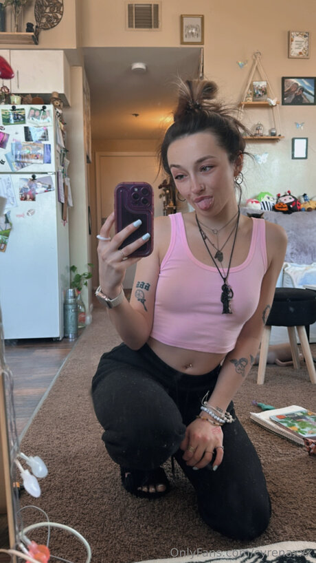 Cyrenaxxx best model photos