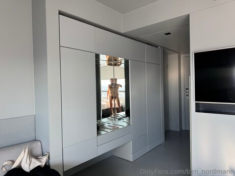 Ben Nordmann hot actress photo