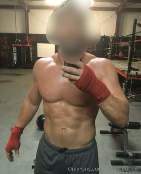 Urban Outlaw star xxx pictures