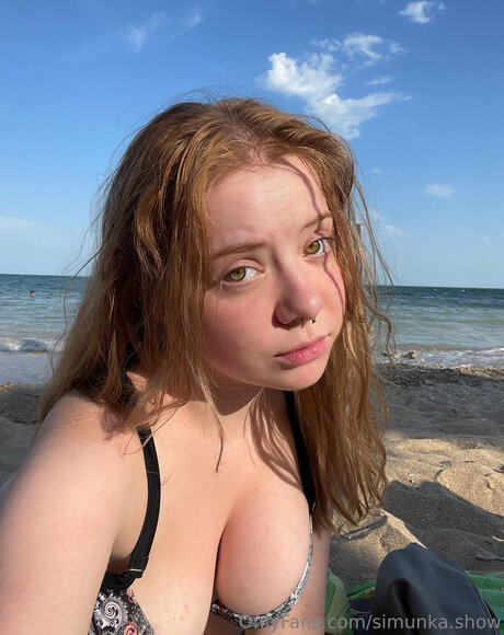 Simunka Show pornstar beautiful picture