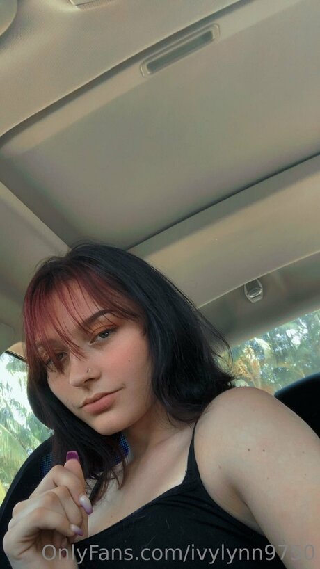 Ivylynn9750 model porn photo