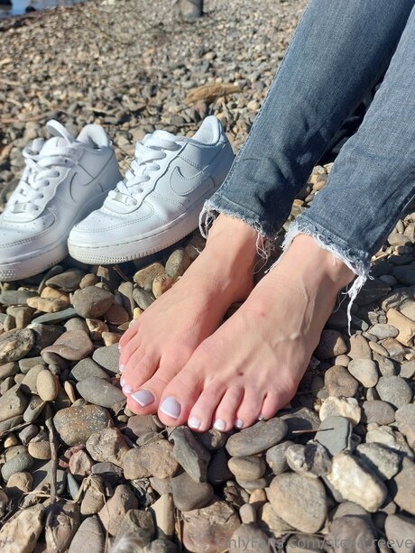 Stella Reeve adult star photos