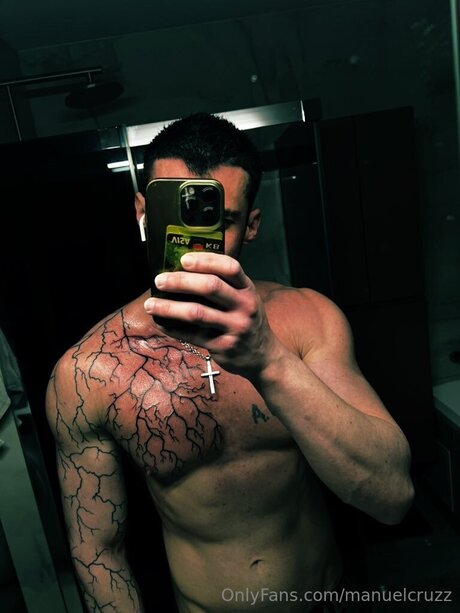 Manuelcruzz model high quality gallery