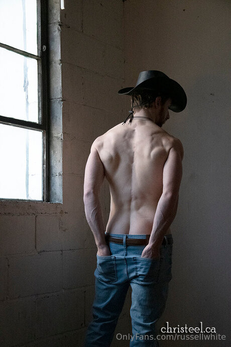 Russellwhite model nudes images