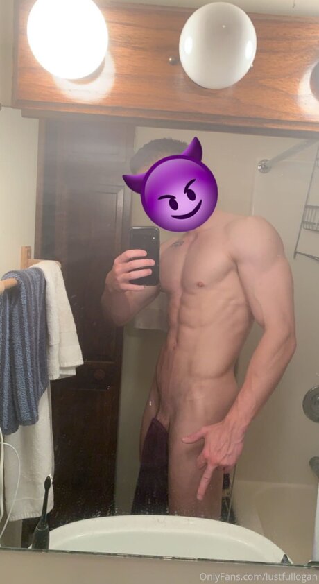 Tommyboy280 hot model photo