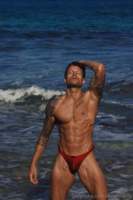 Mainzz pornstar nudes pic