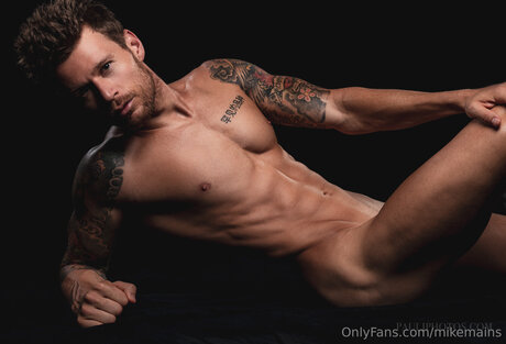 Mainzz exclusive model picture