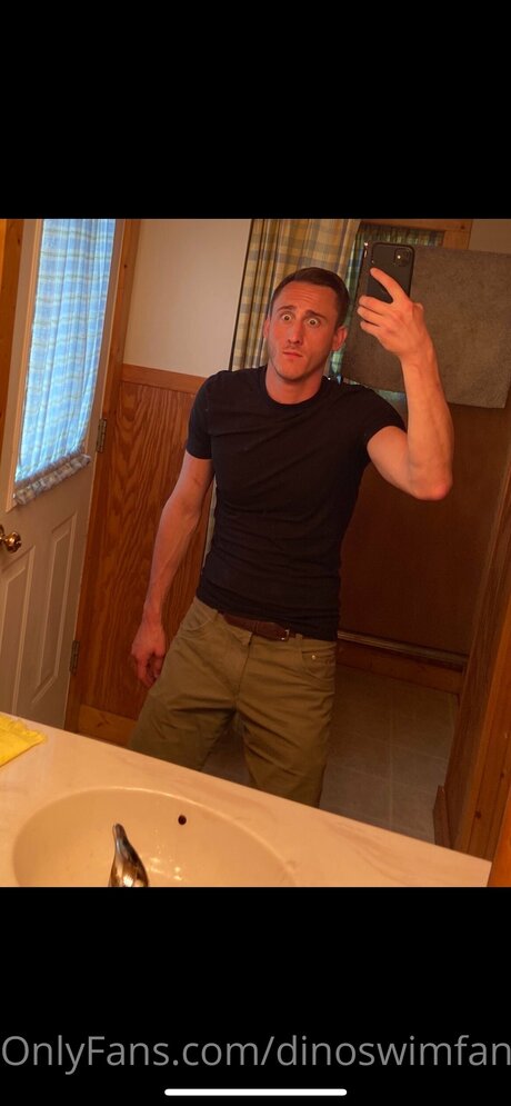 Chlorinedreams model naked img