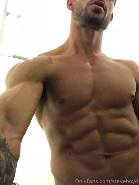 Steveboyd star hot pic