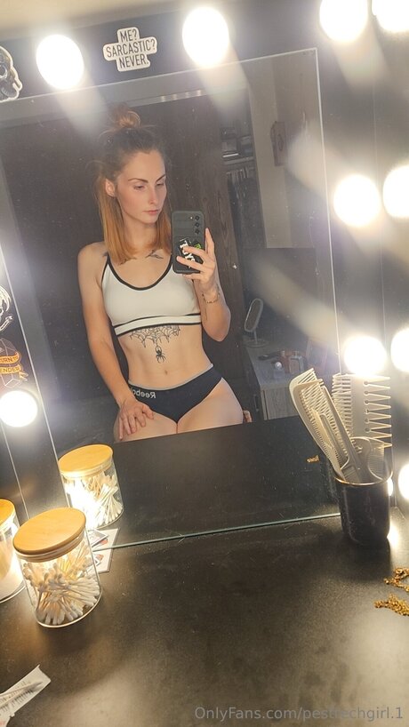 Pesttechgirl 1 exclusive actress archive