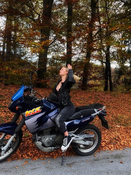 Onlyjennycee nice star archive