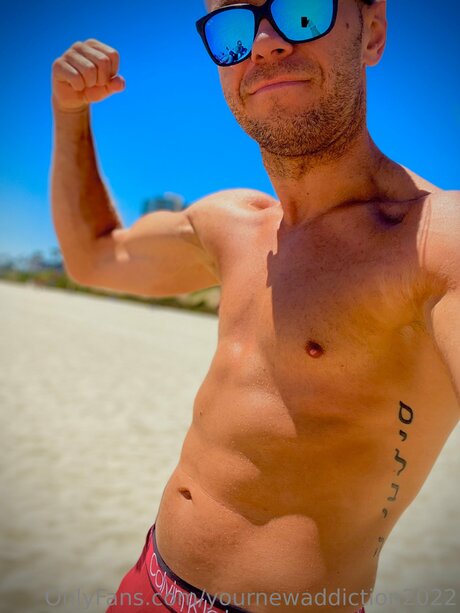 Yournewaddiction2022 model best picture