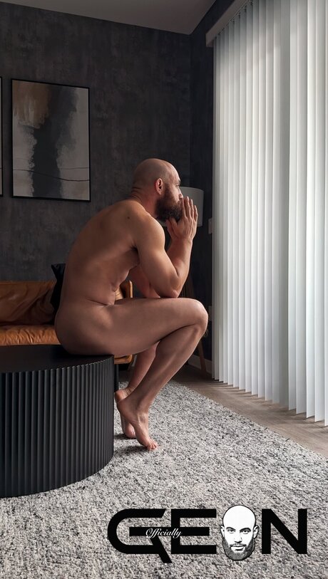 Officiallygeon model porn img