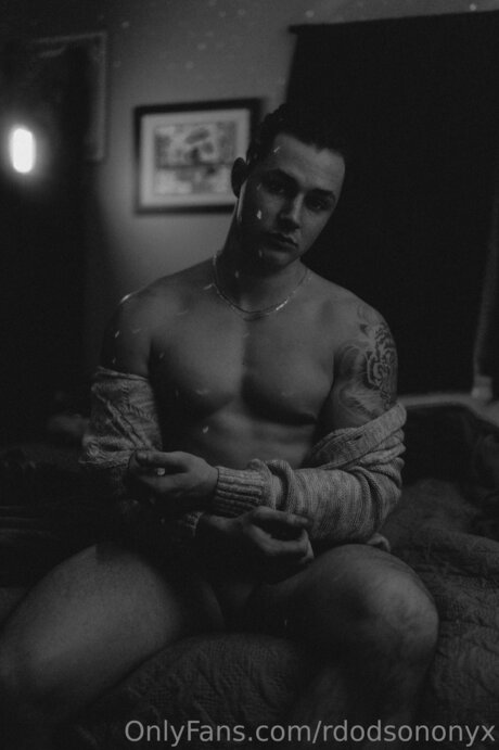 Rdodsononyx actress pictures