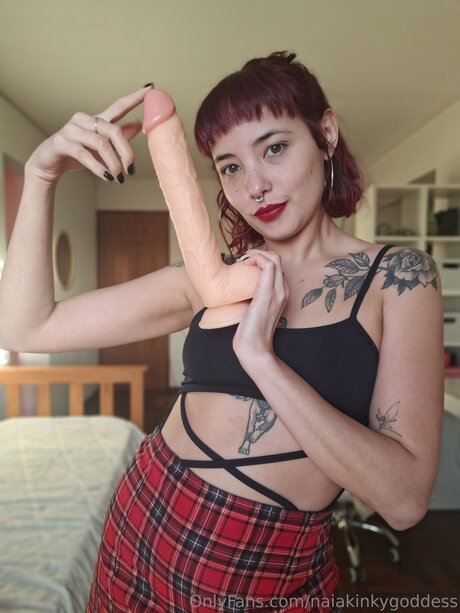 Naiakinkygoddess nude pornstar photos
