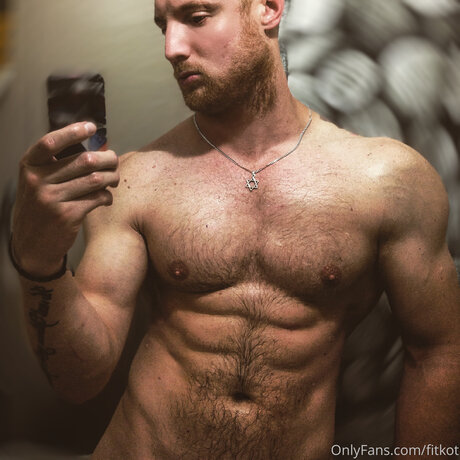 Fitkot nice actress images