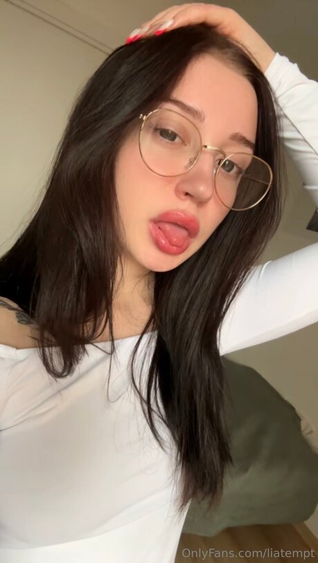 Tinylia sex actress photo