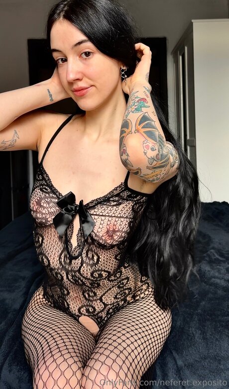 Neferet Exposito model nice pictures