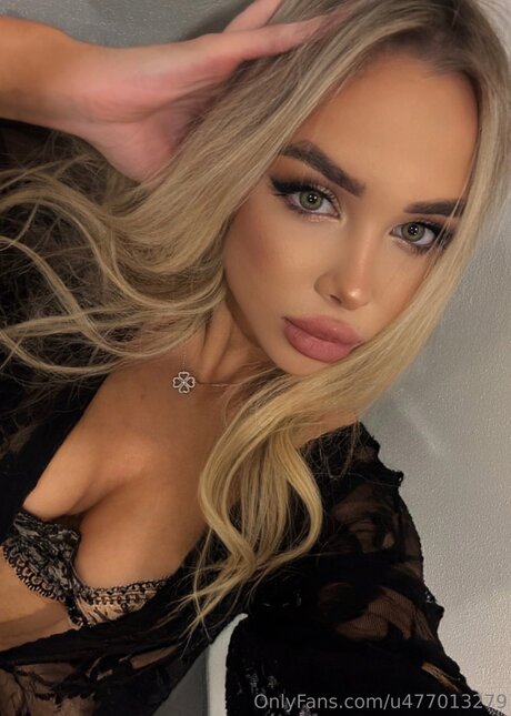 Angelina Engel pornographic star photos