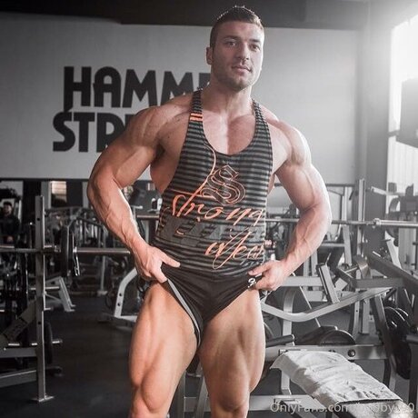 Bobby 90 model hot picture