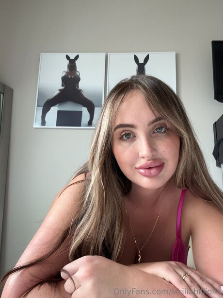 Siciliabillions star sexy pic